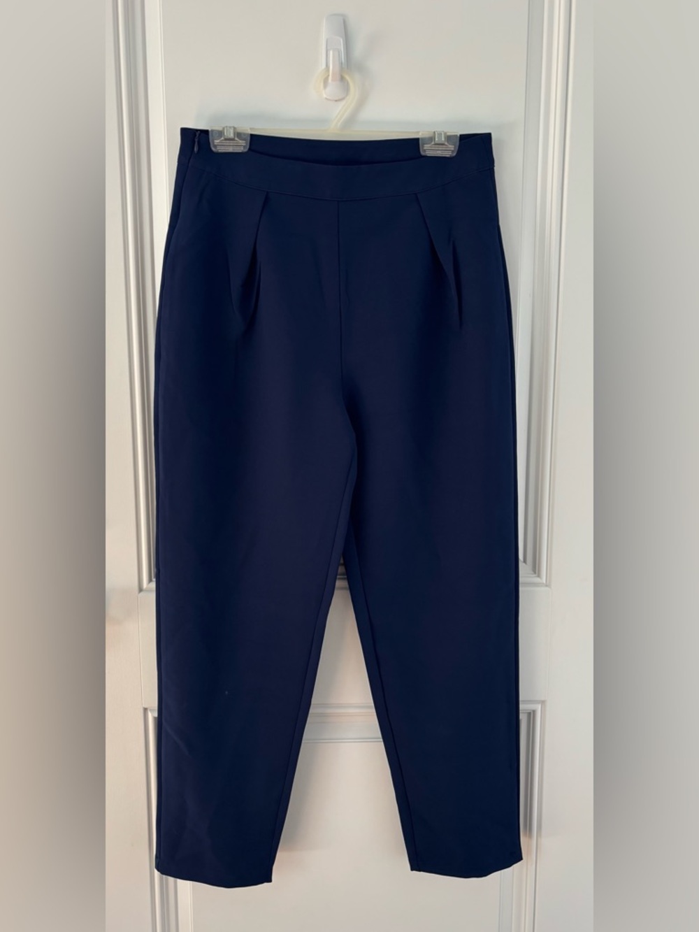 SHEIN Navy Pleated High-Waist Tapered Trousers